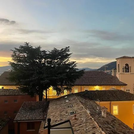 Dimora Del Capitano * LʼAquila