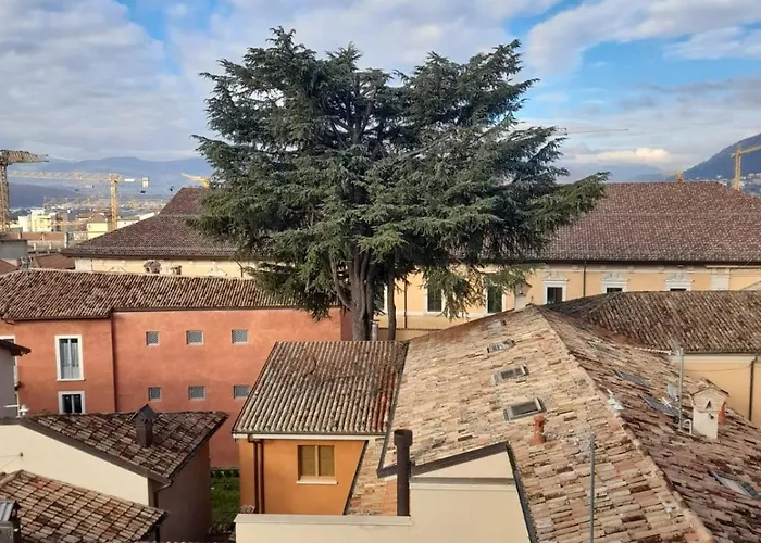 Dimora Del Capitano LʼAquila